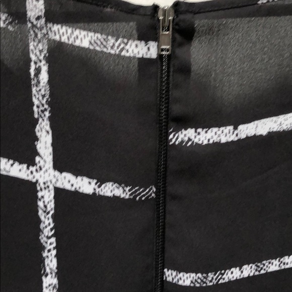 Decree top - Picture 6 of 8